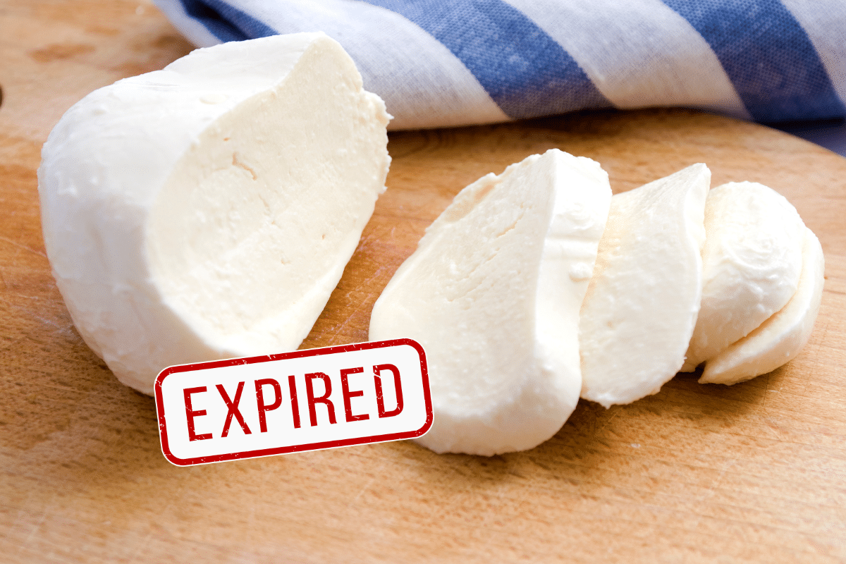 Mozzarella périmée